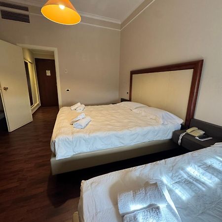 Grand Hotel Lamezia Lamezia Terme Bagian luar foto
